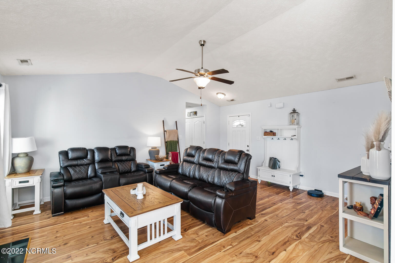 240 Merin Height Road Jacksonville, NC 28546 - Photo 8 of 32 5