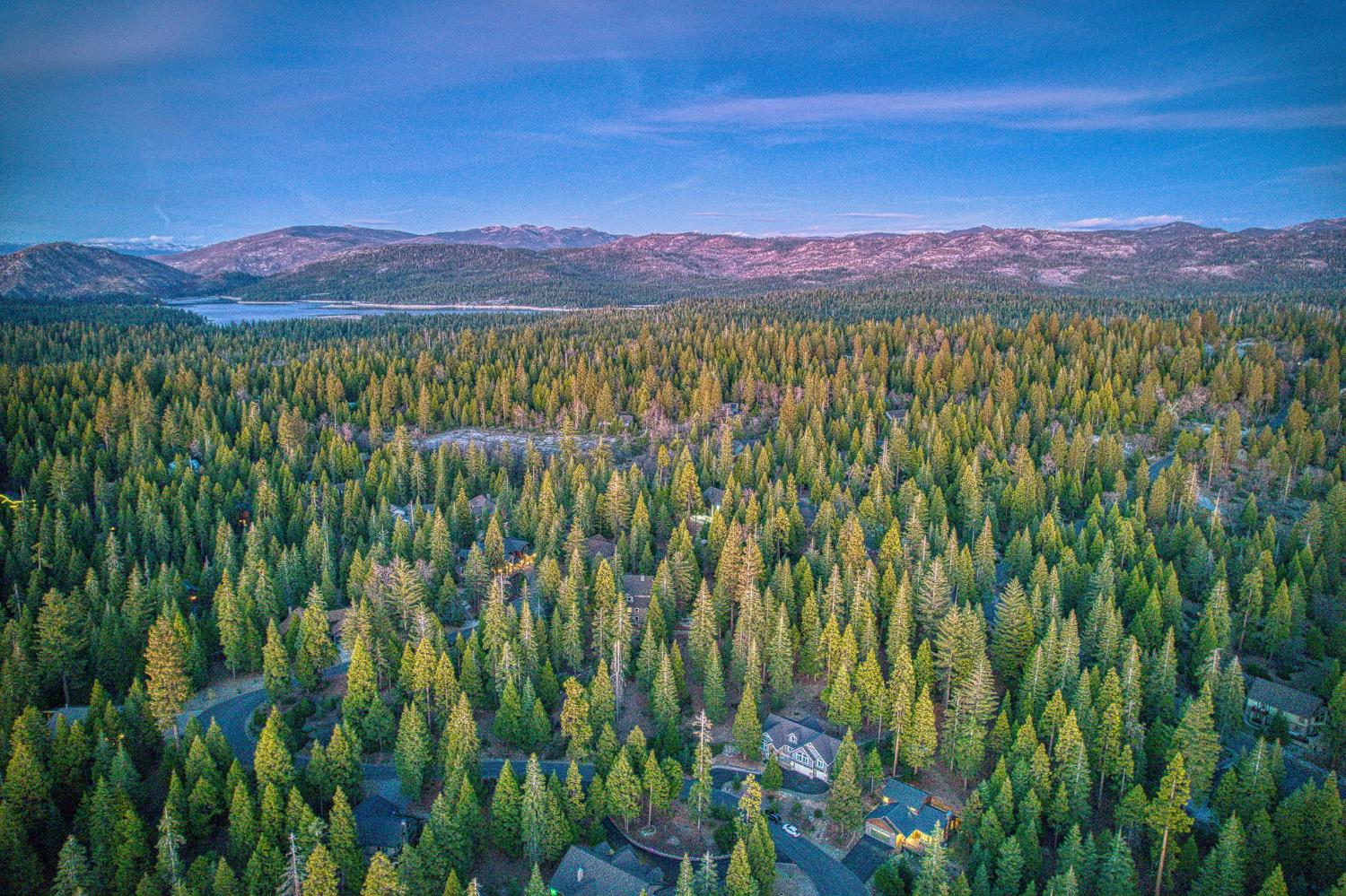 41876 Timber View Lane Shaver Lake, CA 93664 - Photo 73 of 85 a view of a city with sunset view