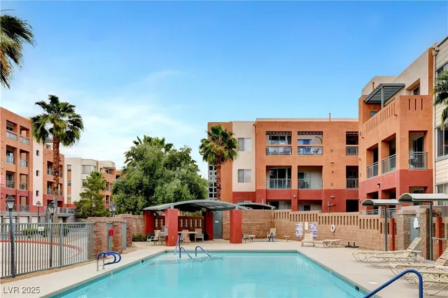 $1,650 | 71 East Agate Avenue, Unit 405, Las Vegas, NV 89123