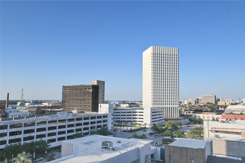$299,900 | 415 22nd Street, Unit 4B, Galveston, TX 77550