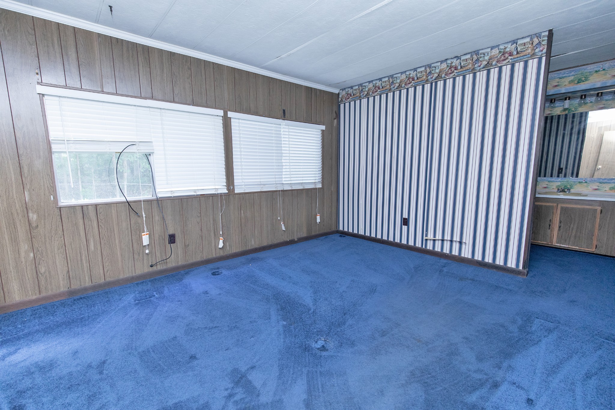 7498 Swift Road Greenbrier, TN 37073 - Photo 29 of 69 a view of a room with staircase