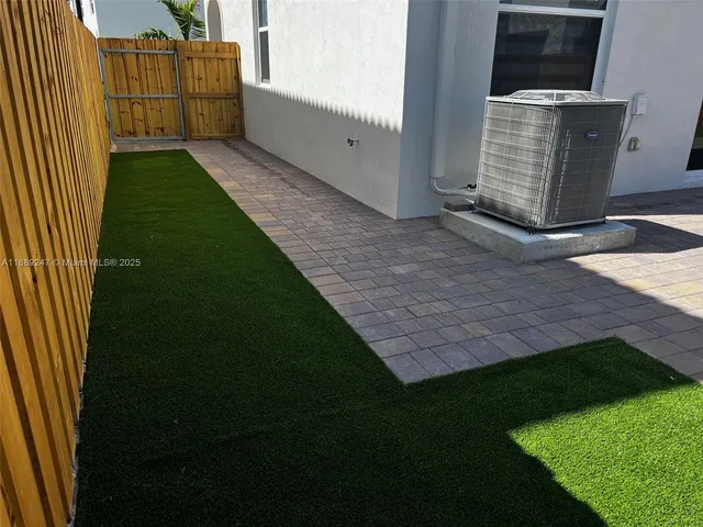 $3,590 | 2651 Southeast 24th Drive, Homestead, FL 33035