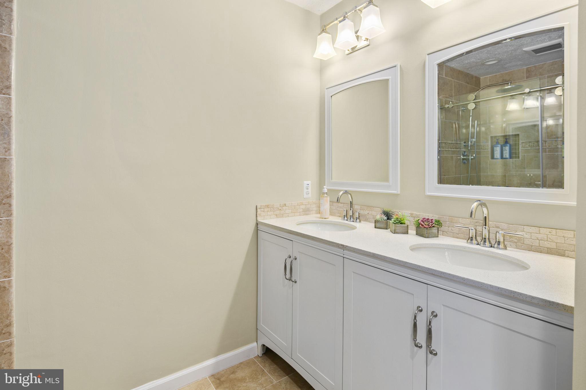 1034 Riva Ridge Drive Great Falls, VA 22066 - Photo 21 of 40