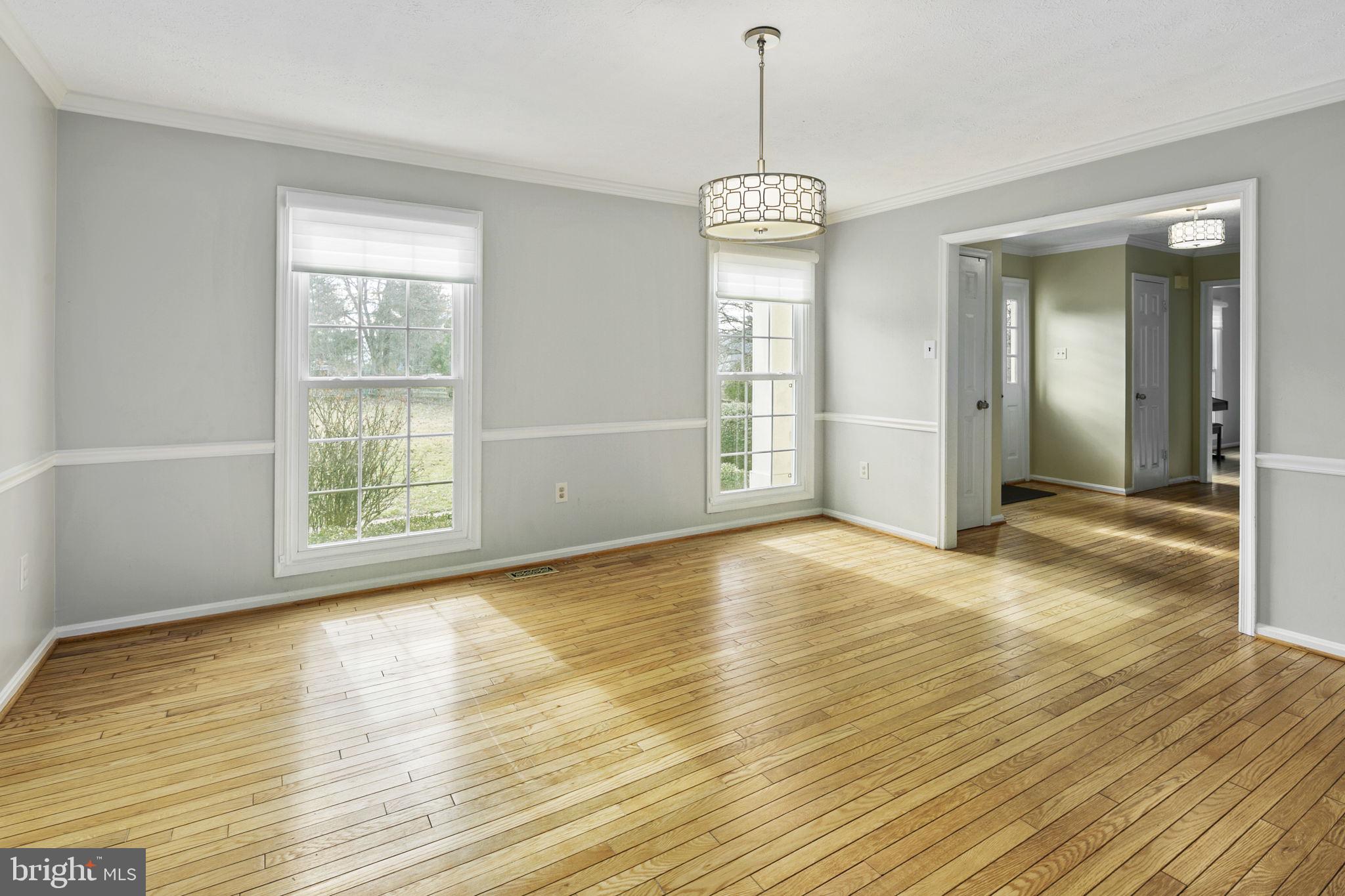 1034 Riva Ridge Drive Great Falls, VA 22066 - Photo 7 of 40