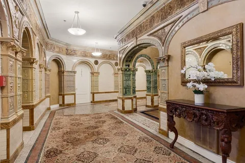 $759,000 | 4 Charlesgate East, Unit 106, Boston, MA 02215