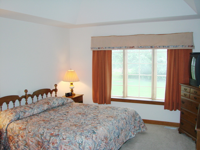 9-s072 Mighell Road Sugar Grove, IL 60554 - Photo 15 of 25