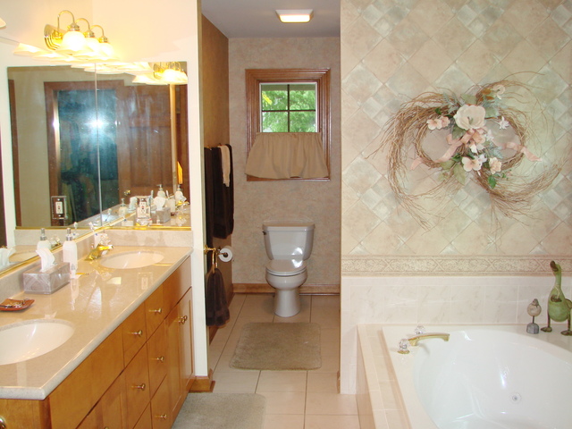 9-s072 Mighell Road Sugar Grove, IL 60554 - Photo 16 of 25