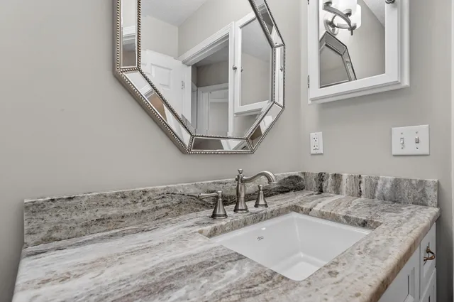 $779,000 | 927 Emerald Bay Drive, Destin, FL 32541