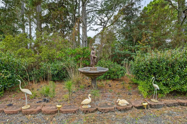 $779,000 | 927 Emerald Bay Drive, Destin, FL 32541