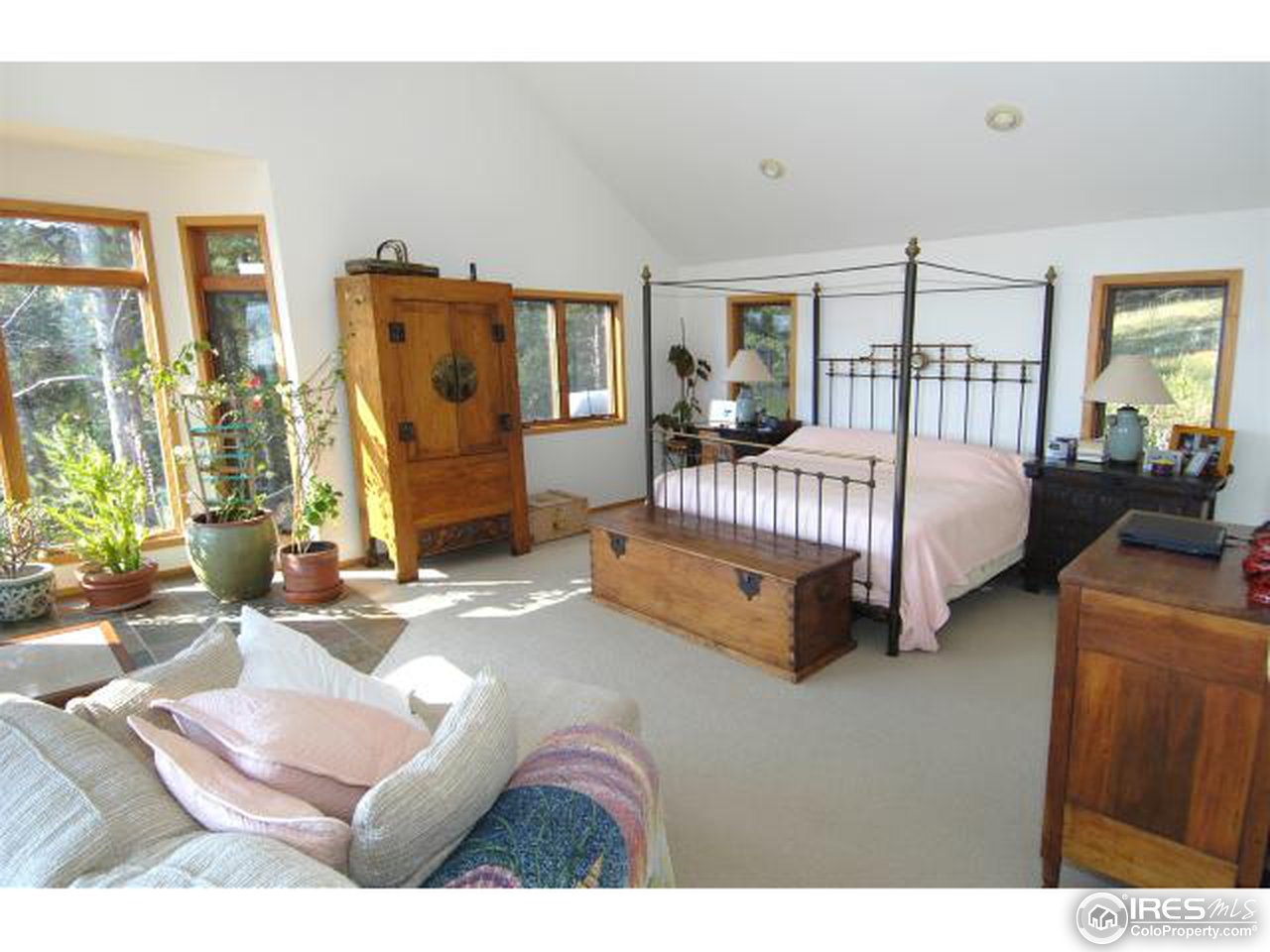 552 Porter Ranch Road Nederland, CO 80466 - Photo 9 of 18 Gallery Image 9