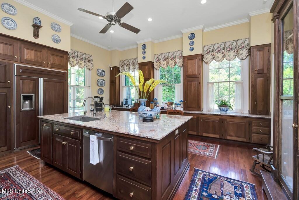 551 John R Junkin Drive Natchez, MS 39120 - Photo 41 of 67 20240346_40