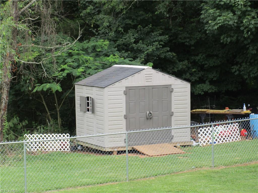 281 Calloway Road King, NC 27021 - Photo 22 of 23 Gallery Image 22