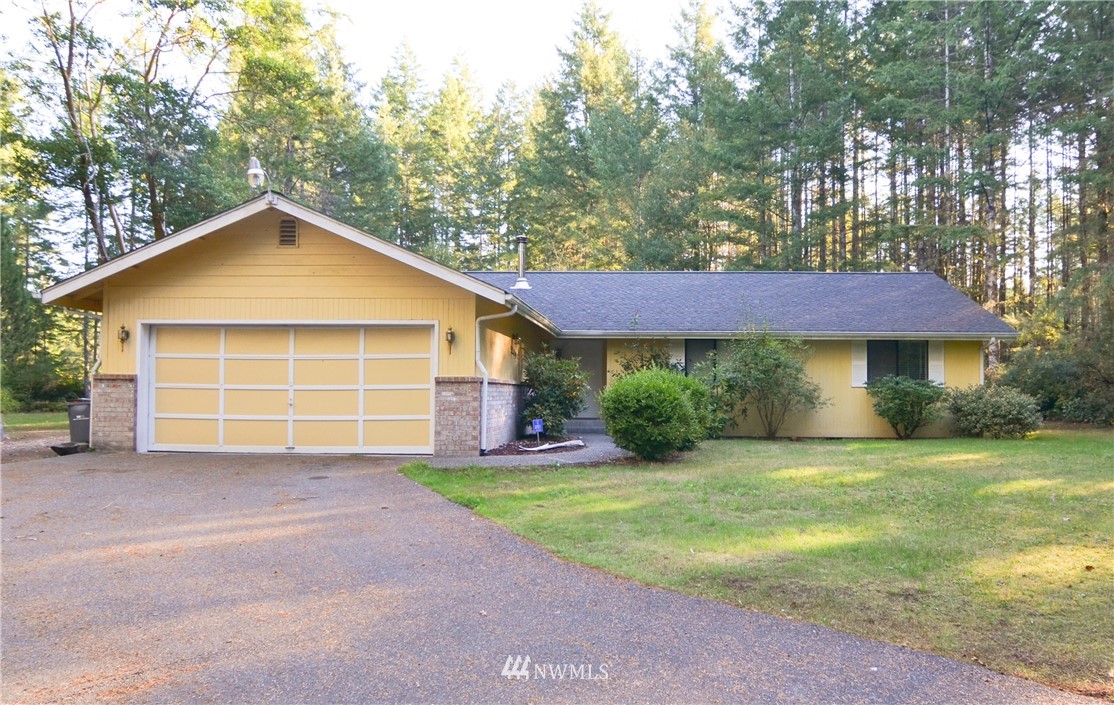 5289 Southwest Lake Helena Road Port Orchard, WA 98367 - Photo 1 of 15 Gallery Image 1