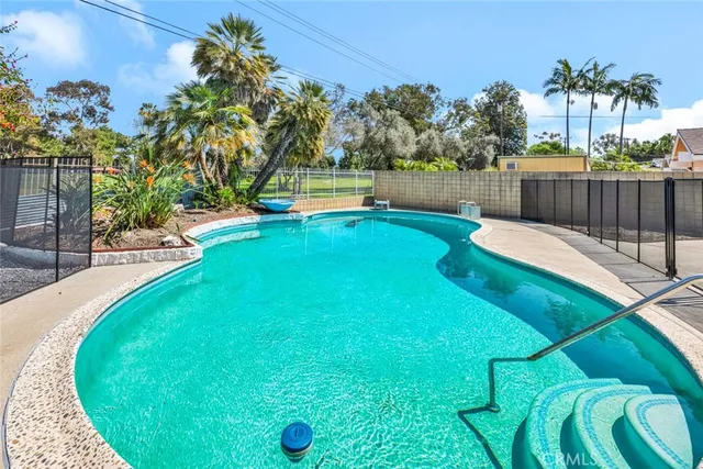 $6,750 | 4338 Fairway Drive, Lakewood, CA 90712