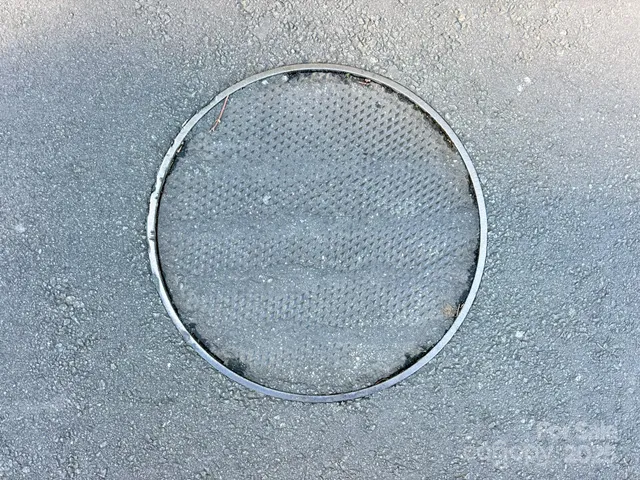 $74,000 | Lot 7 Balsam Road, Hendersonville, NC 28792