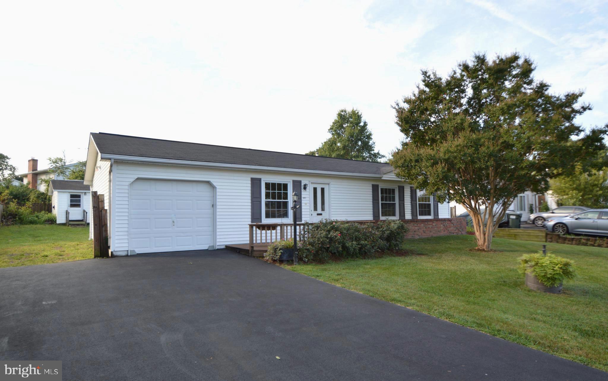 607 West Beech Road Sterling, VA 20164 - Photo 2 of 24 New double-car driveway!