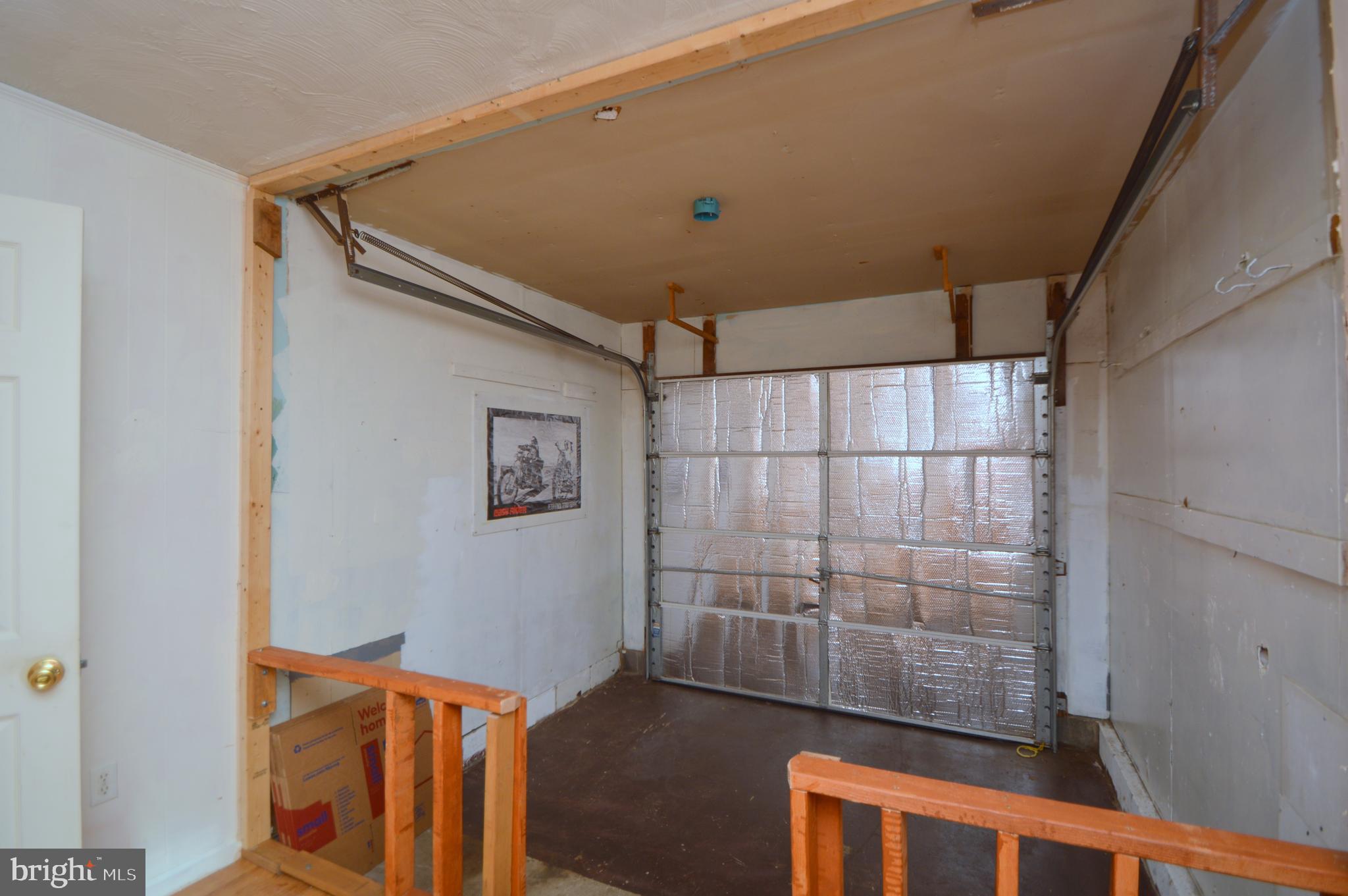 607 West Beech Road Sterling, VA 20164 - Photo 8 of 24 Storage area of garage