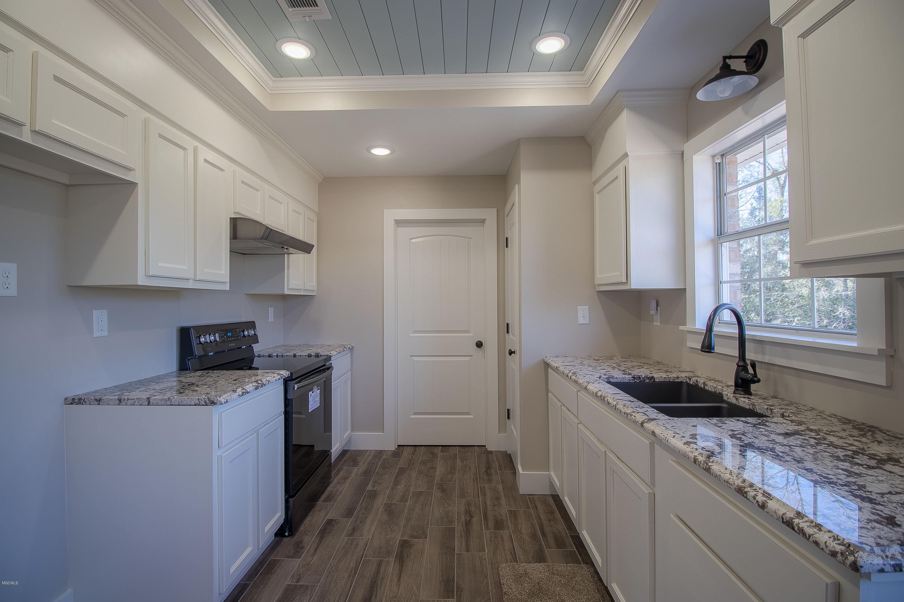 79 Quail Ridge Lane McHenry, MS 39561 - Photo 3 of 14 Kitchen