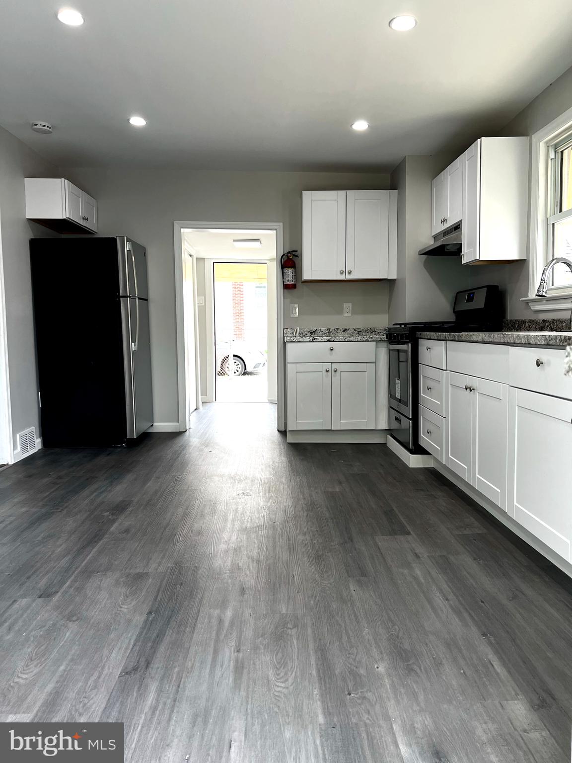 136 North Fairview Street Riverside, NJ 08075 - Photo 3 of 18 Kitchen View #3