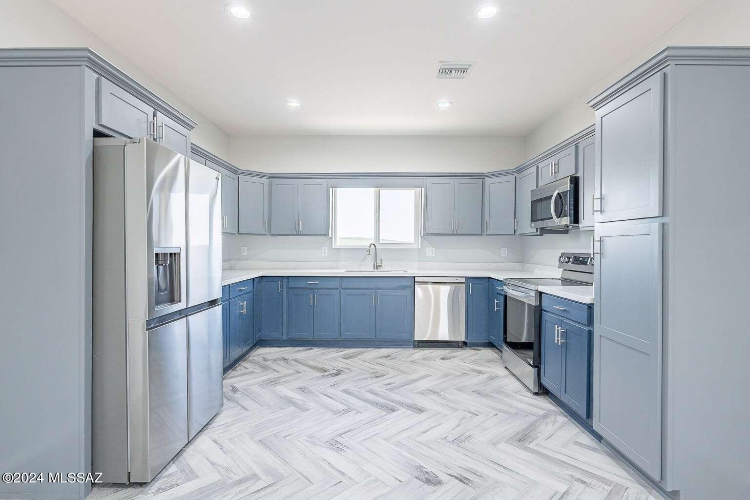 1918 Circulo Greco Rio Rico, AZ 85648 - Photo 12 of 49