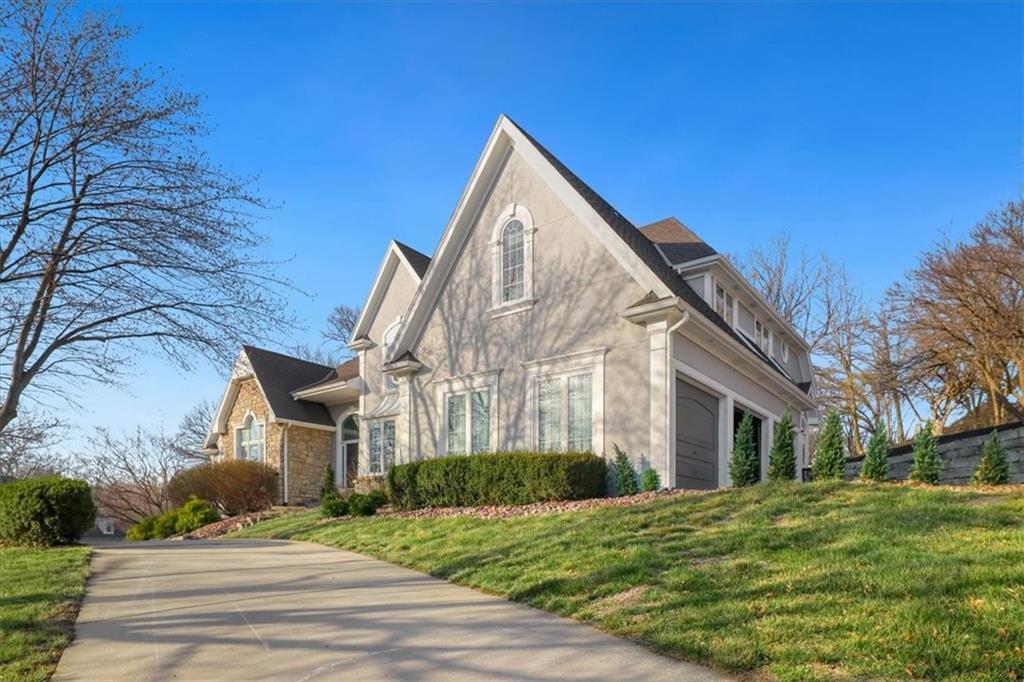 5929 North Mattox Road Kansas City, MO 64151 - Photo 3 of 57