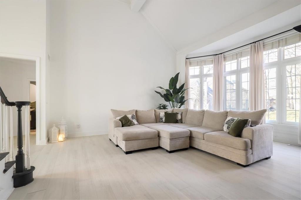 5929 North Mattox Road Kansas City, MO 64151 - Photo 8 of 57