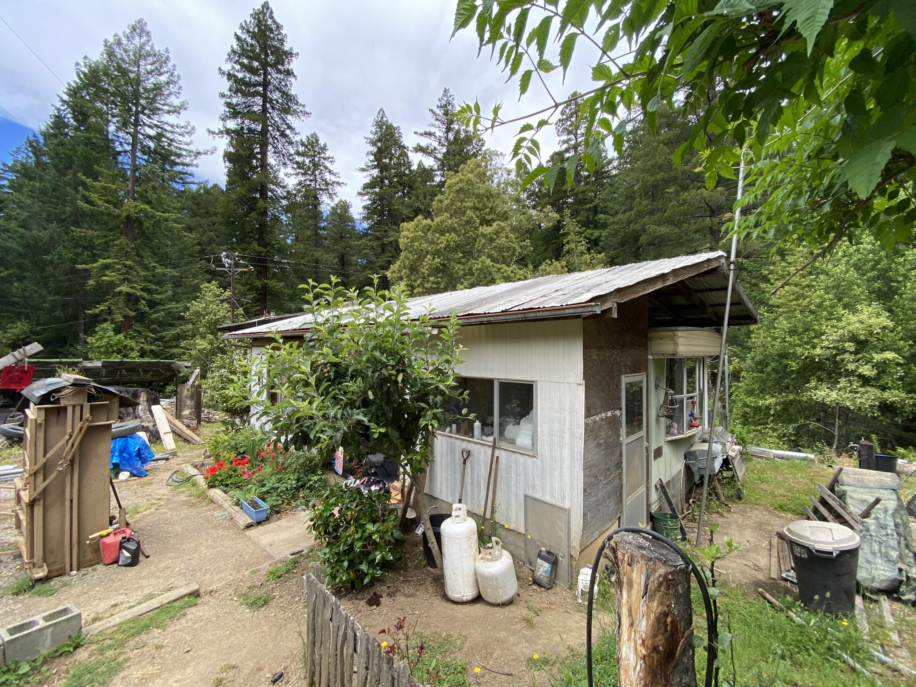 311 Logan Road Miranda, CA 95553 - Photo 27 of 39 IMG-7492