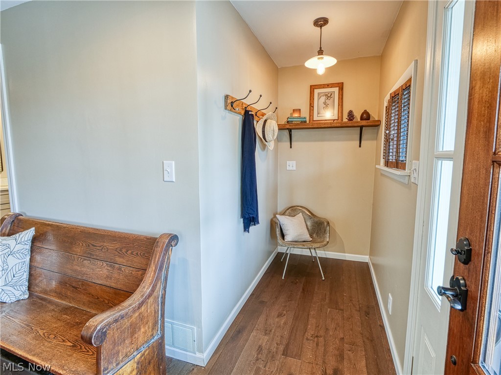 328 Reimer Road Wadsworth, OH 44281 - Photo 7 of 35 Gallery Image 7