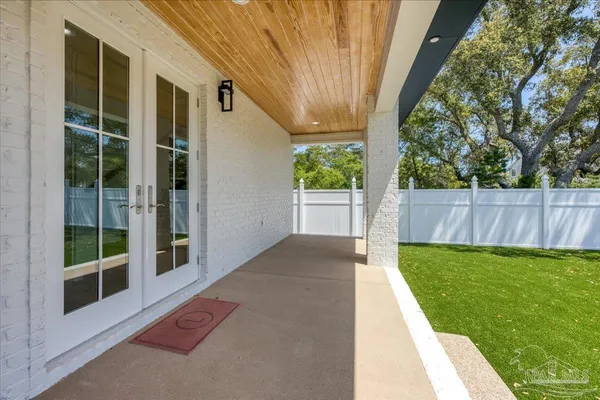 $899,000 | 13611 Zodiac Drive, Pensacola, FL 32507