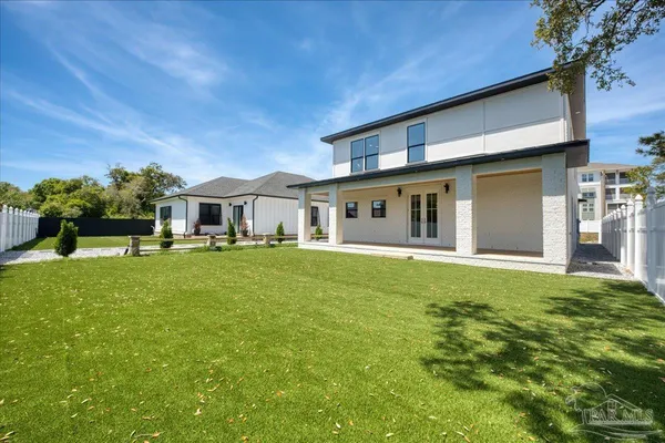 $899,000 | 13611 Zodiac Drive, Pensacola, FL 32507