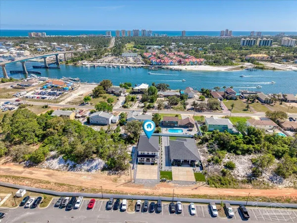 $899,000 | 13611 Zodiac Drive, Pensacola, FL 32507