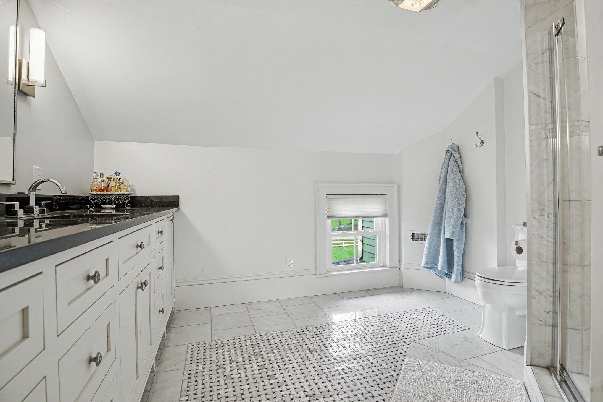 67814 Balk Road Sturgis, MI 49091 - Photo 30 of 42 Primary Bathroom