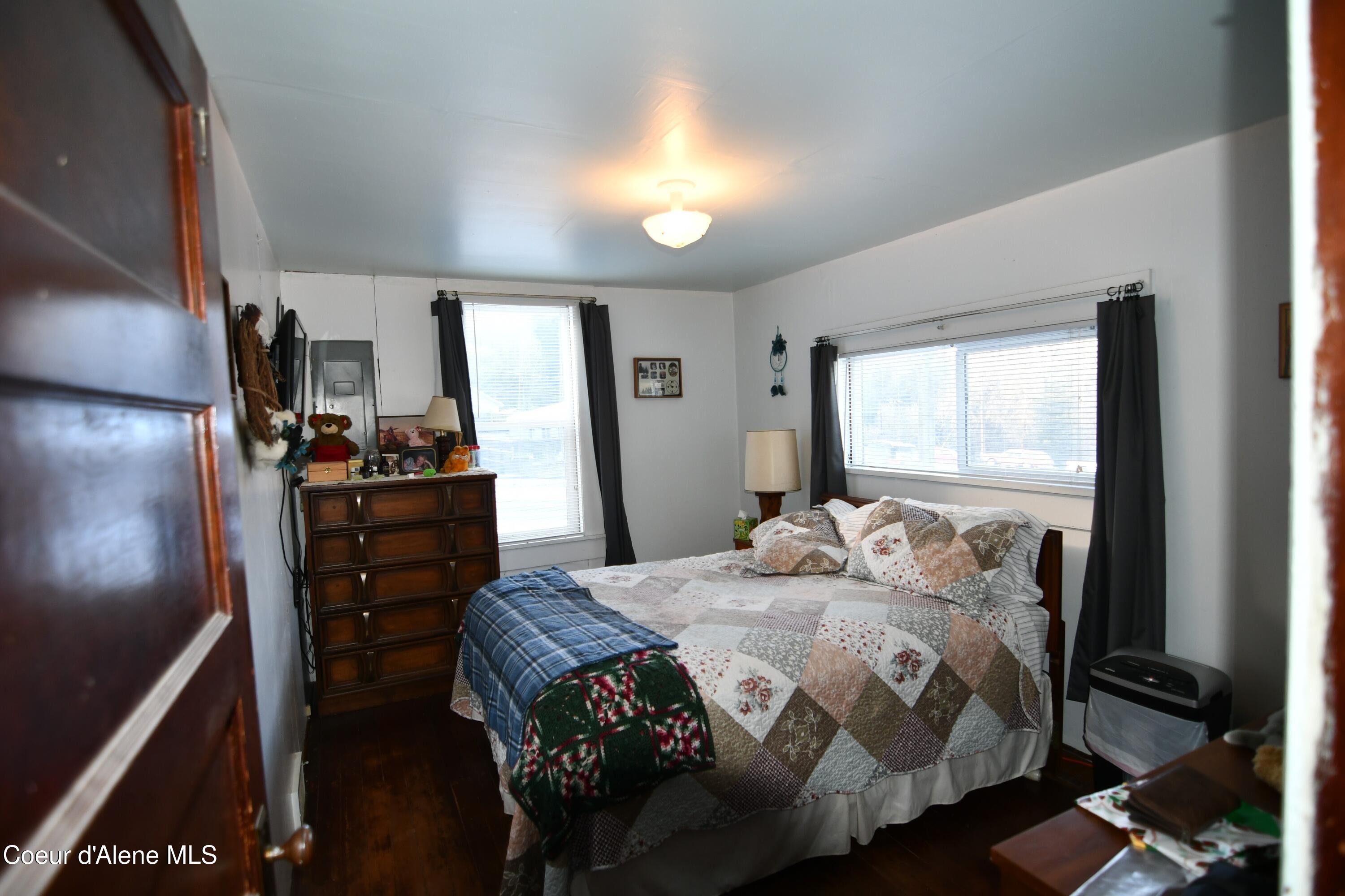 827-835 Lower Page Road Smelterville, ID 83868 - Photo 14 of 21 bedroom 1 main floor