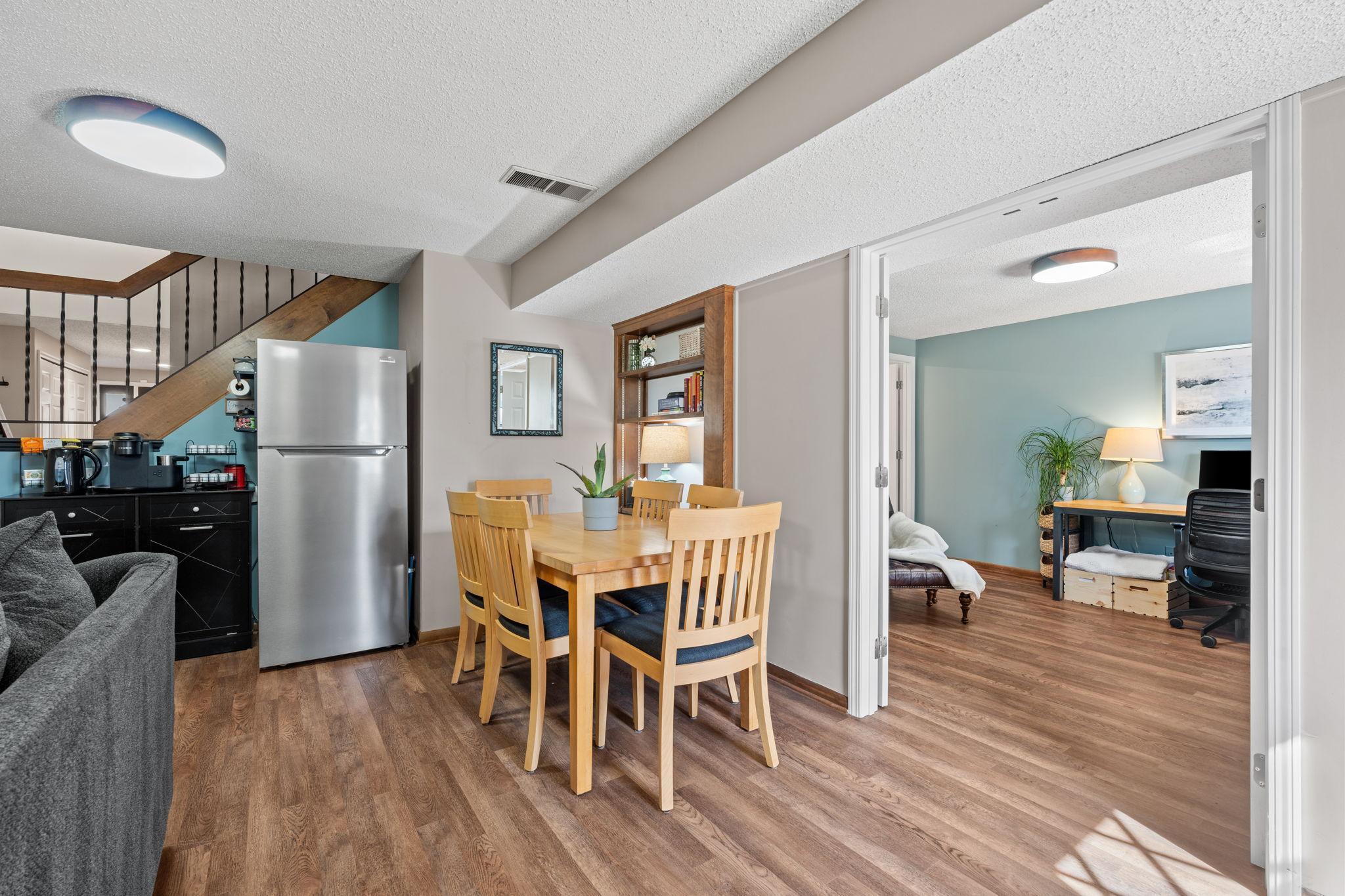 9344 Nesbitt Road Bloomington, MN 55437 - Photo 29 of 46