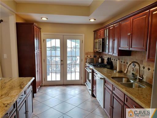 15 Snowden Road East Brunswick, NJ 08816 - Photo 3 of 25 Gallery Image 3