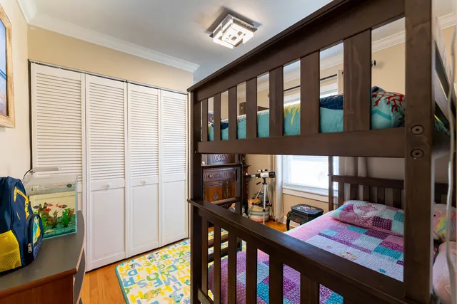 a view of an entryway with a balcony