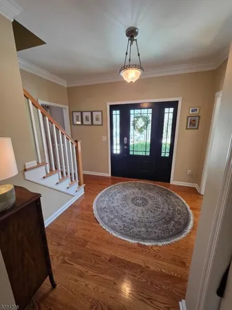 a view of livingroom with furniture