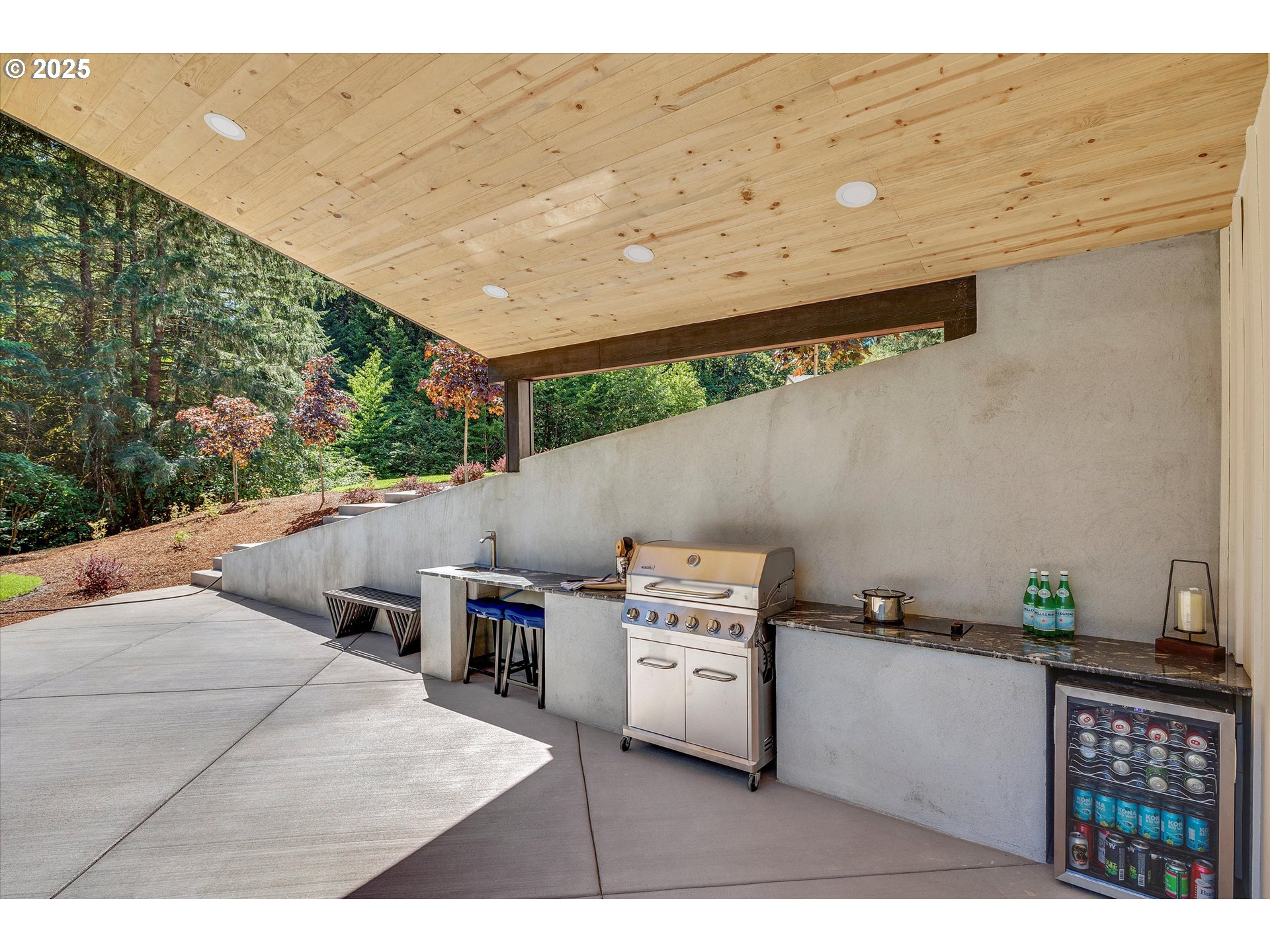 11911 Northwest Seavey Road Forest Grove, OR 97116 - Photo 11 of 42