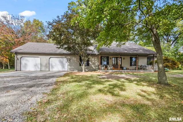 $324,900 | 2552 Loami Road, Jacksonville, IL 62650