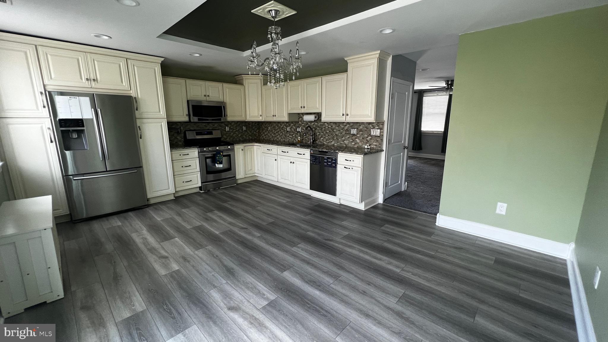 11804 Brandon Road Philadelphia, PA 19154 - Photo 11 of 40