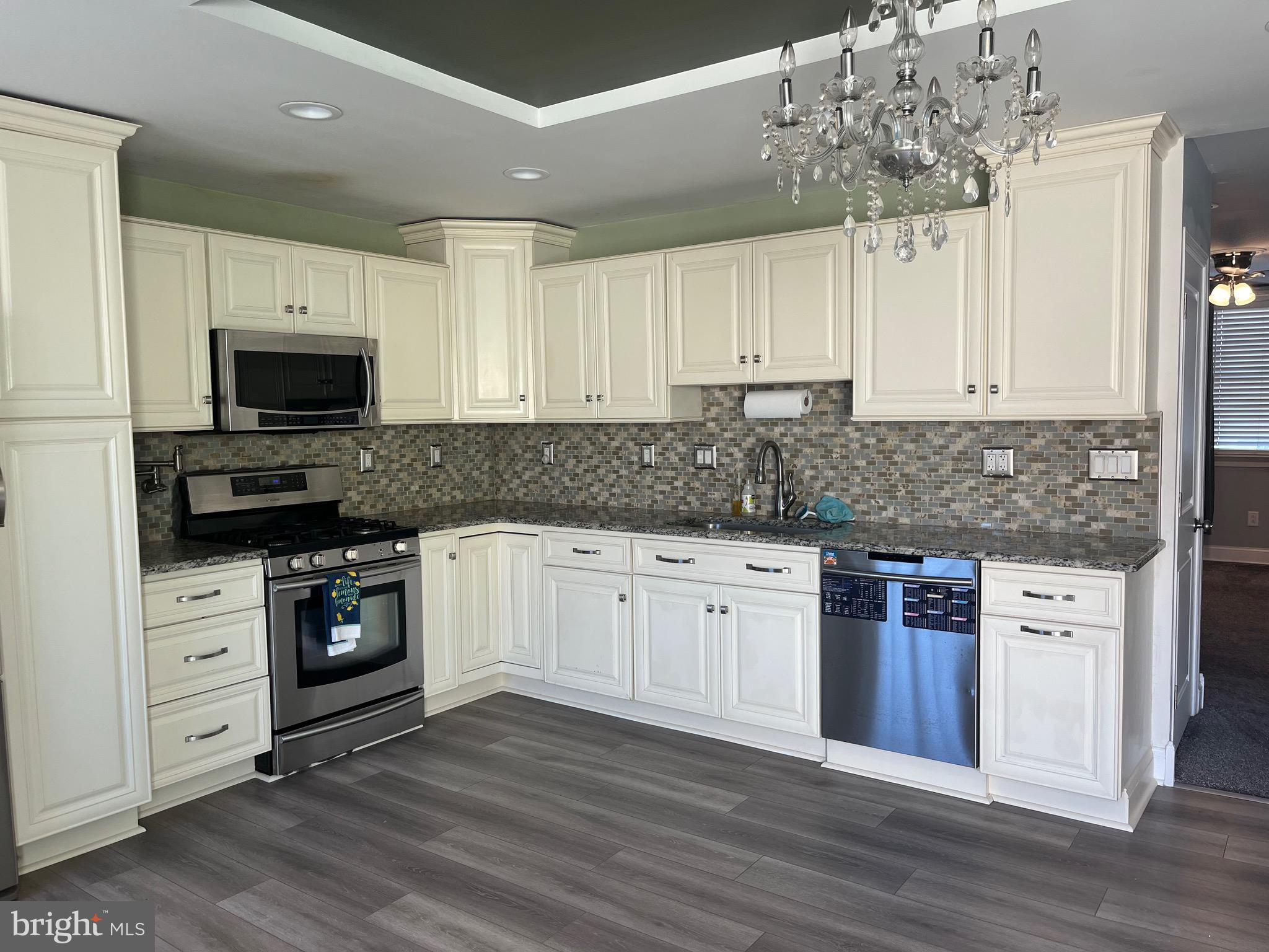 11804 Brandon Road Philadelphia, PA 19154 - Photo 13 of 40