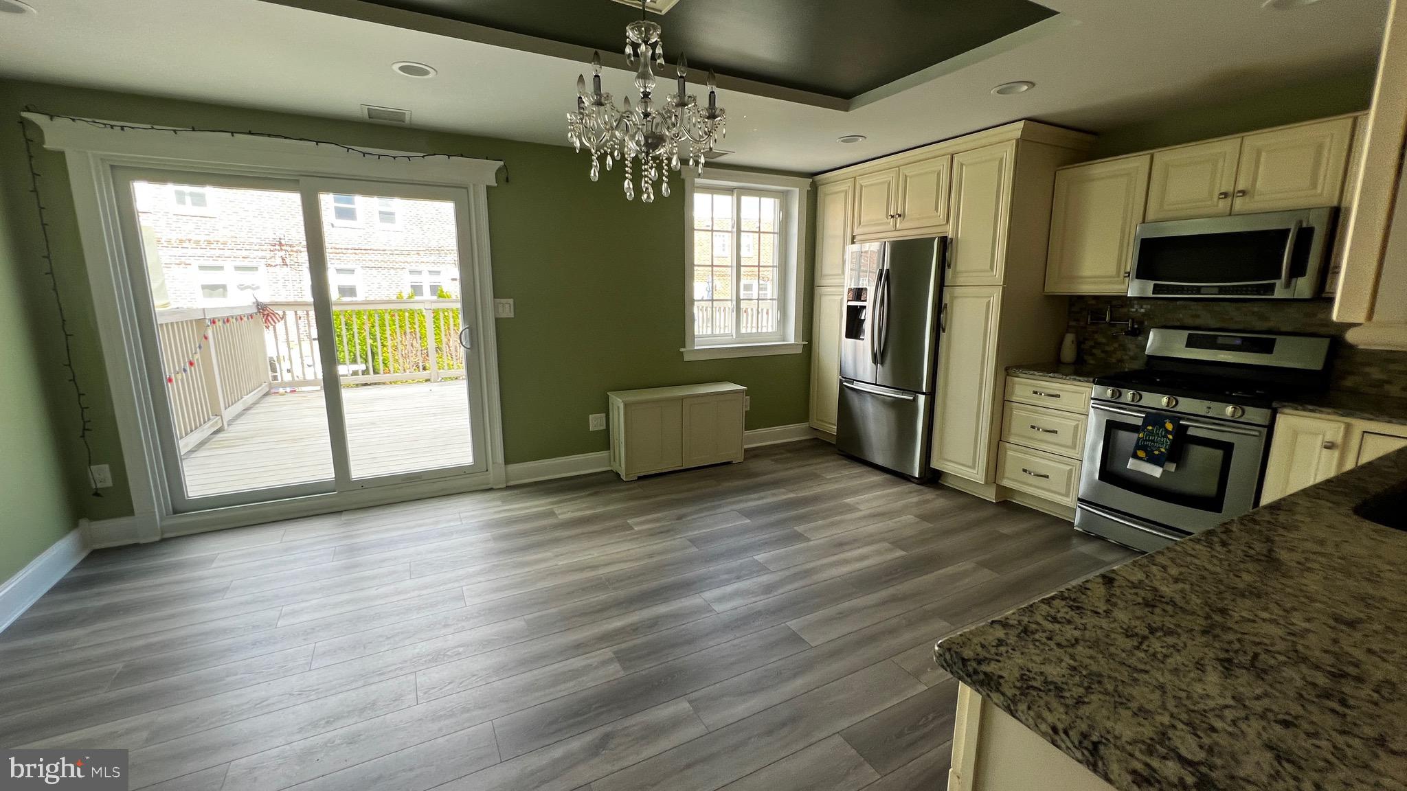 11804 Brandon Road Philadelphia, PA 19154 - Photo 9 of 40