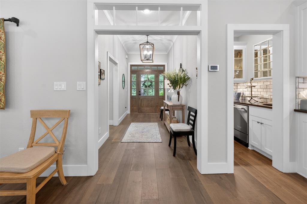 4747 Stonebridge Athens, TX 75751 - Photo 25 of 40 a dining room with furniture and wooden floor
