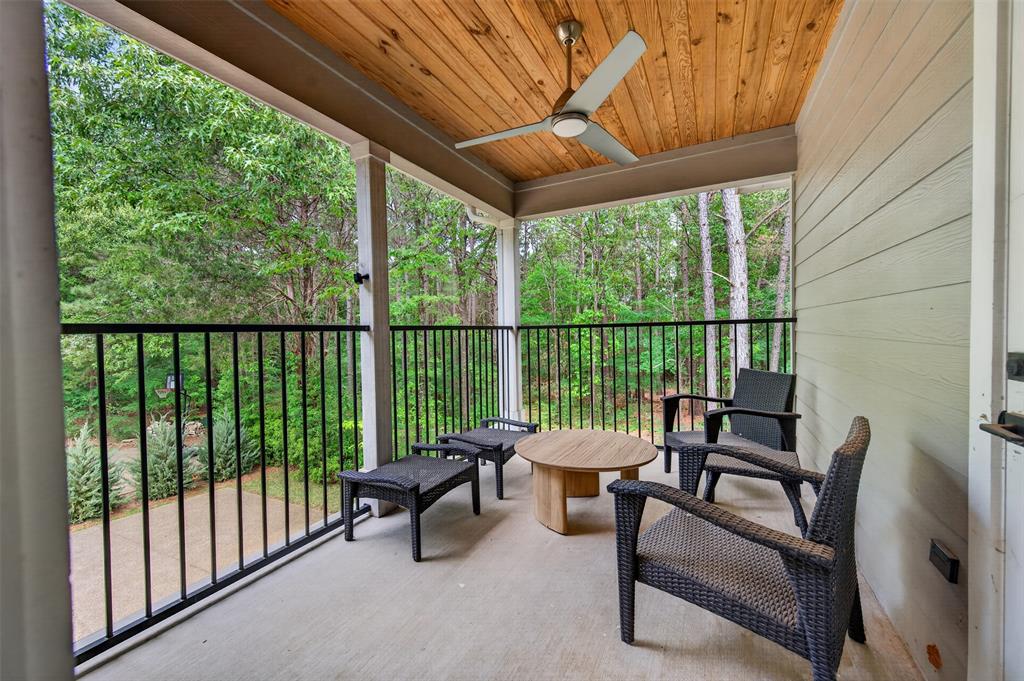 4747 Stonebridge Athens, TX 75751 - Photo 30 of 40 a balcony with chairs and a table