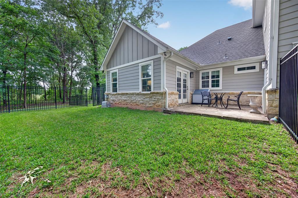 4747 Stonebridge Athens, TX 75751 - Photo 31 of 40 a view of a house with a yard and sitting area