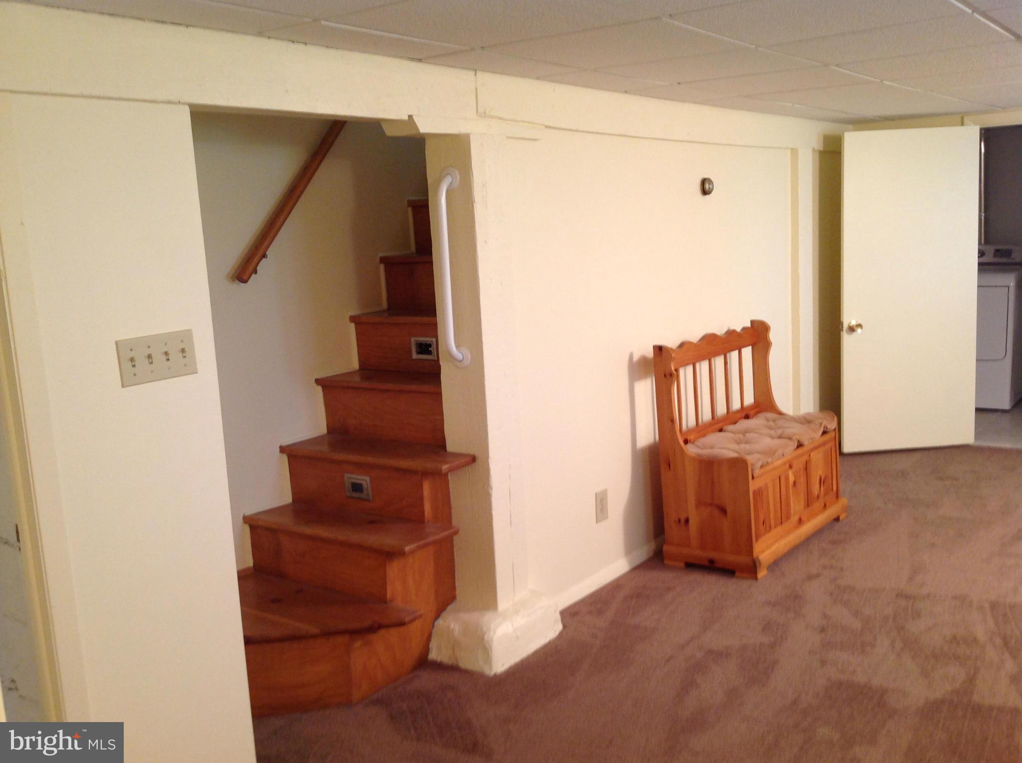 25 Edmondson Ridge Road Baltimore, MD 21228 - Photo 10 of 15 Basement