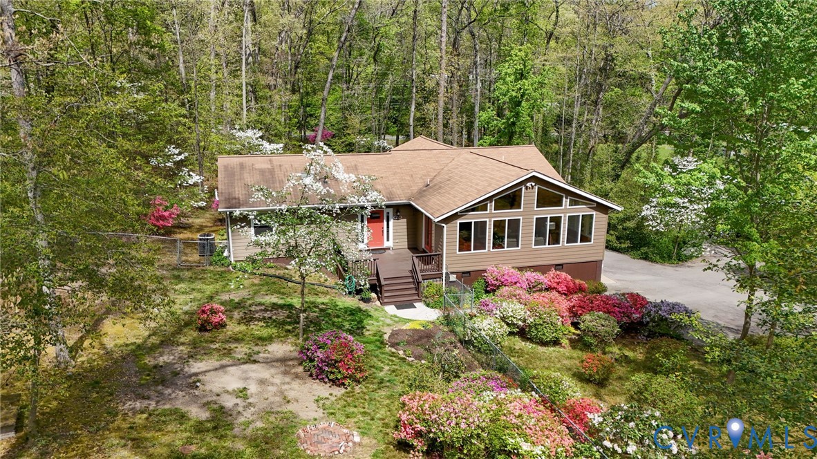 8001 Jahnke Road North Chesterfield, VA 23235 - Photo 4 of 32 Gallery Image 4