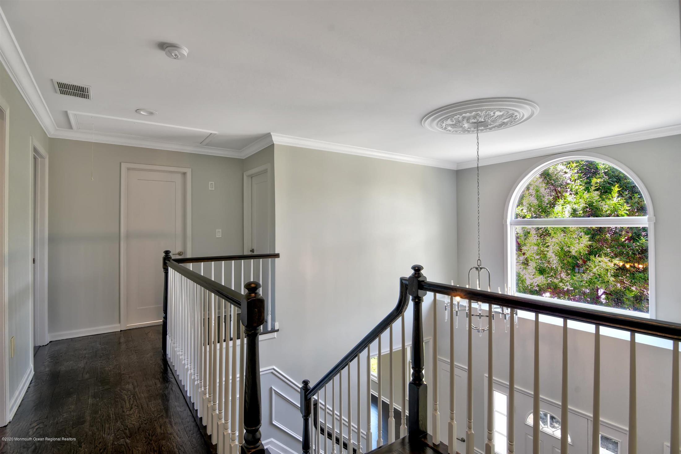 6 Bloomfield Road Manalapan, NJ 07726 - Photo 14 of 35 015-Upper Level