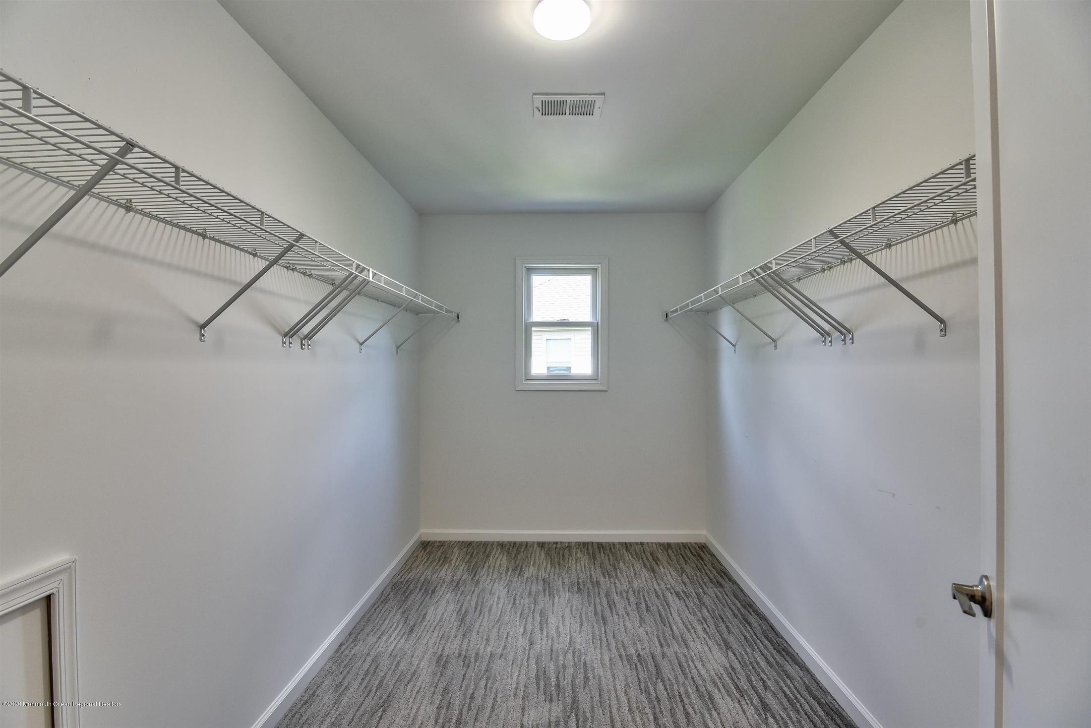 6 Bloomfield Road Manalapan, NJ 07726 - Photo 20 of 35 023-Walk In Closet