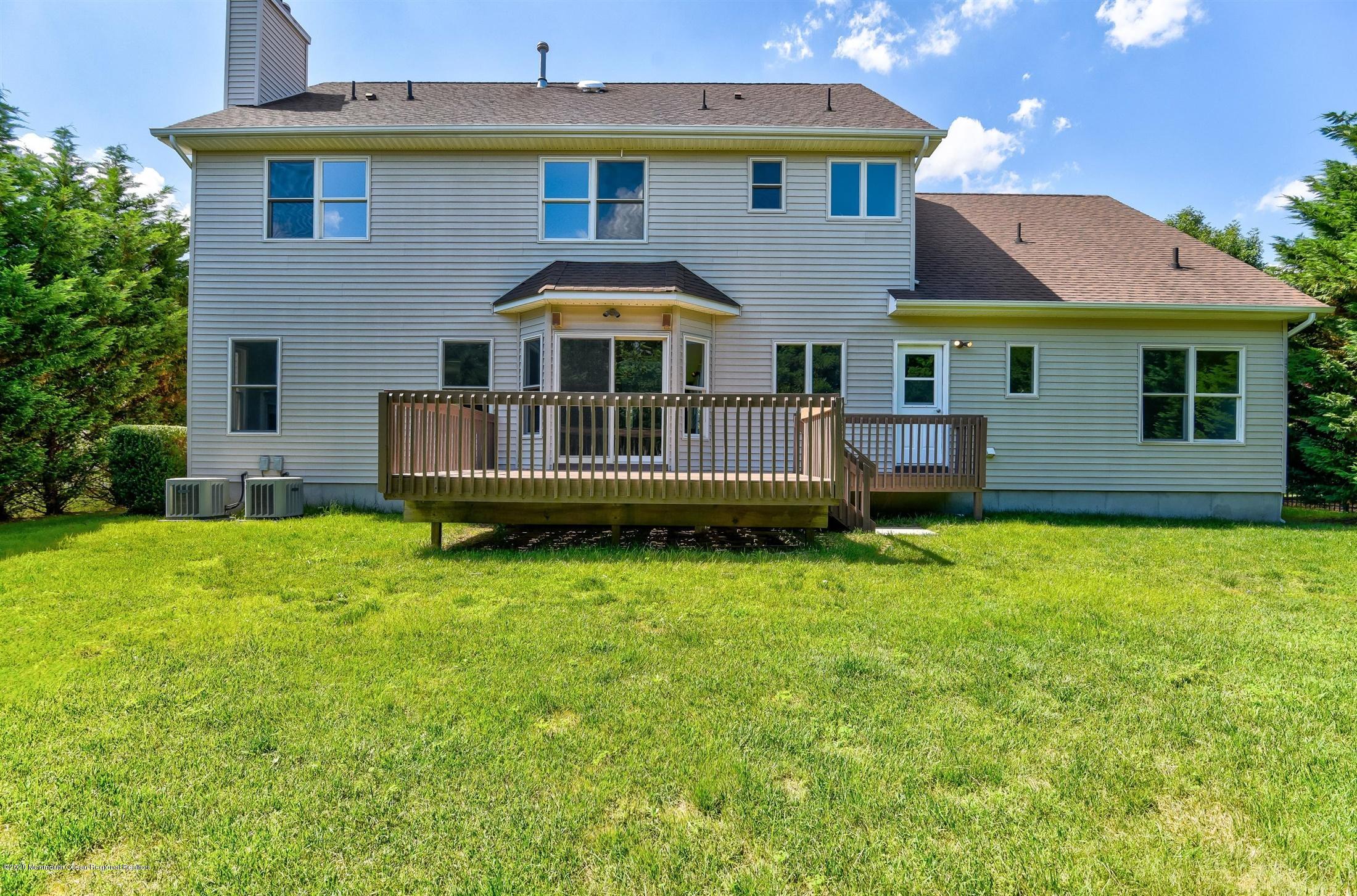 6 Bloomfield Road Manalapan, NJ 07726 - Photo 28 of 35 031-Rear View